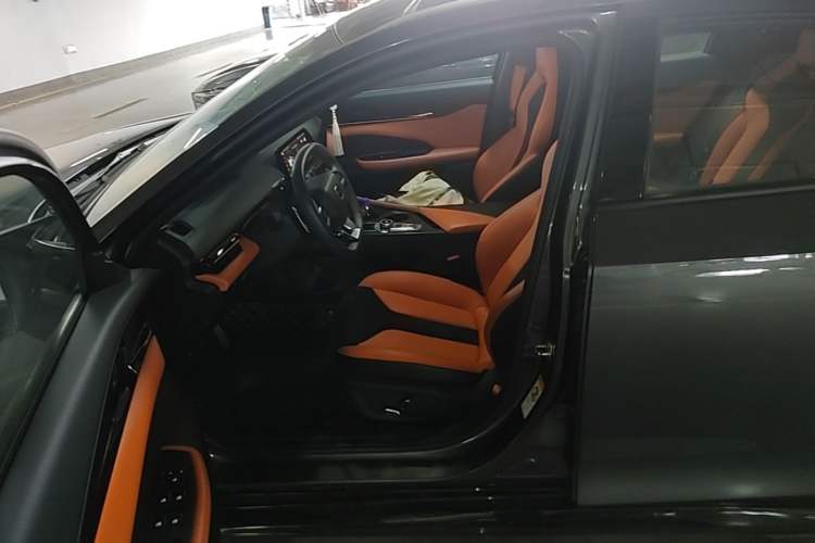 Used CHANGAN UNI-V 2023 1.5T Sport Edition Left Front Seat