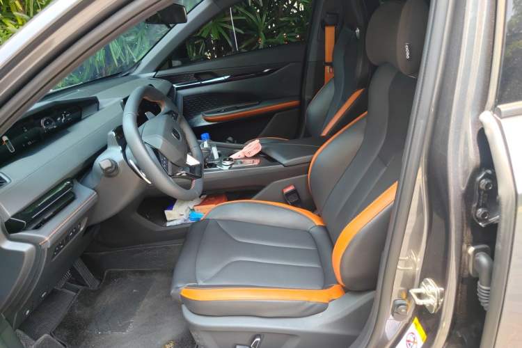 Used CHANGAN UNI-V 2023 1.5T Prestige Model Left Front Seat