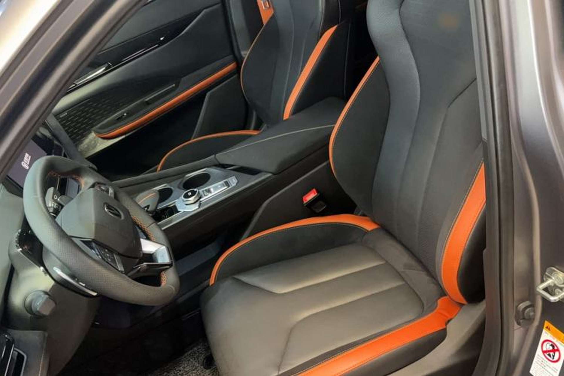 Used CHANGAN UNI-V 2023 2.0T Leading-Speed Edition Left Front Seat