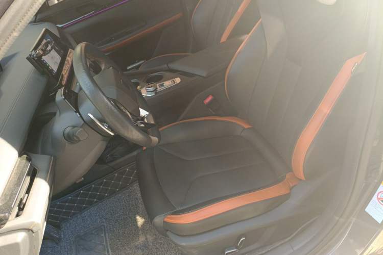 Used CHANGAN UNI-V 2023 1.5T Prestige Model Left Front Seat