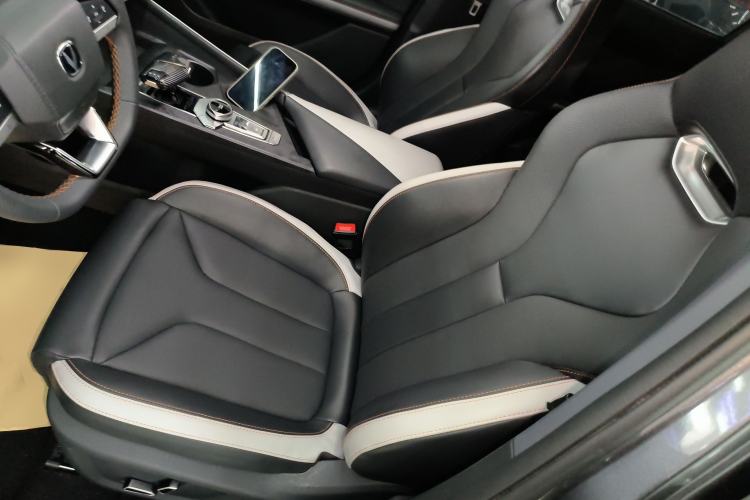 Used CHANGAN UNI-V 2023 1.5T Prestige Model Left Front Seat