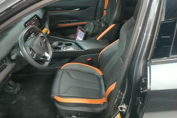 Used CHANGAN UNI-V 2023 1.5T Prestige Model Left Front Seat