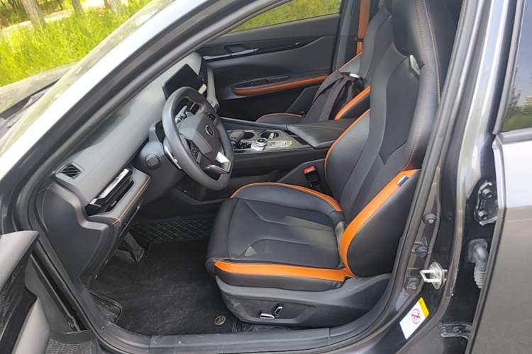 Used CHANGAN UNI-V 2023 1.5T Prestige Model Left Front Seat