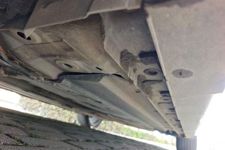 Used CHANGAN UNI-V 2023 1.5T Sport Edition Left Side Sill