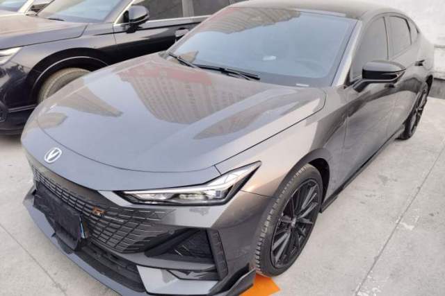 Used CHANGAN UNI-V 2023 1.5T Sport Edition