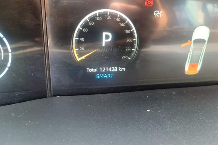 Used CHANGAN UNI-V 2023 1.5T Premium Model Odometer Close Up