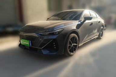 Used CHANGAN UNI-V 2023 1.5T Prestige Model