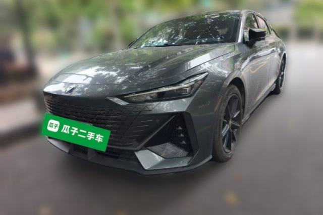 Used CHANGAN UNI-V 2023 1.5T Prestige Model