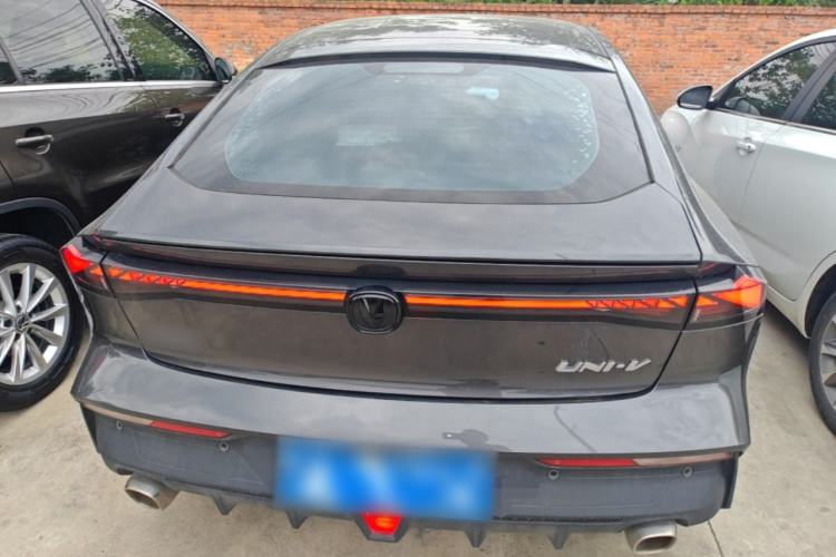 Used CHANGAN UNI-V 2023 1.5T Premium Model Rear