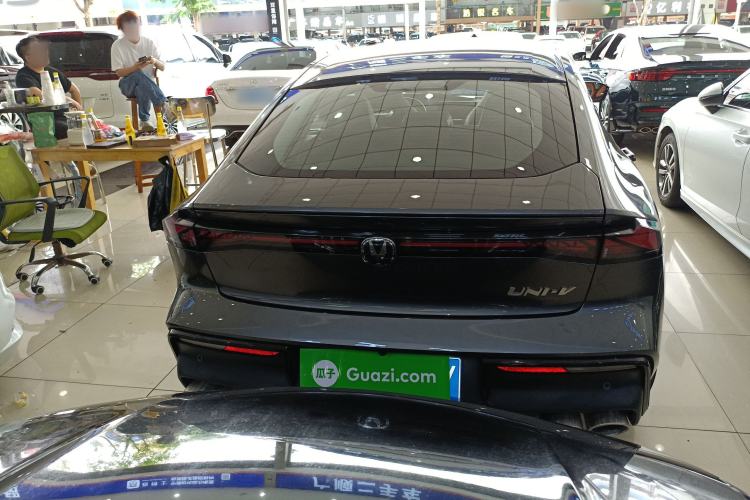 Used CHANGAN UNI-V 2023 1.5T Sport Edition Rear