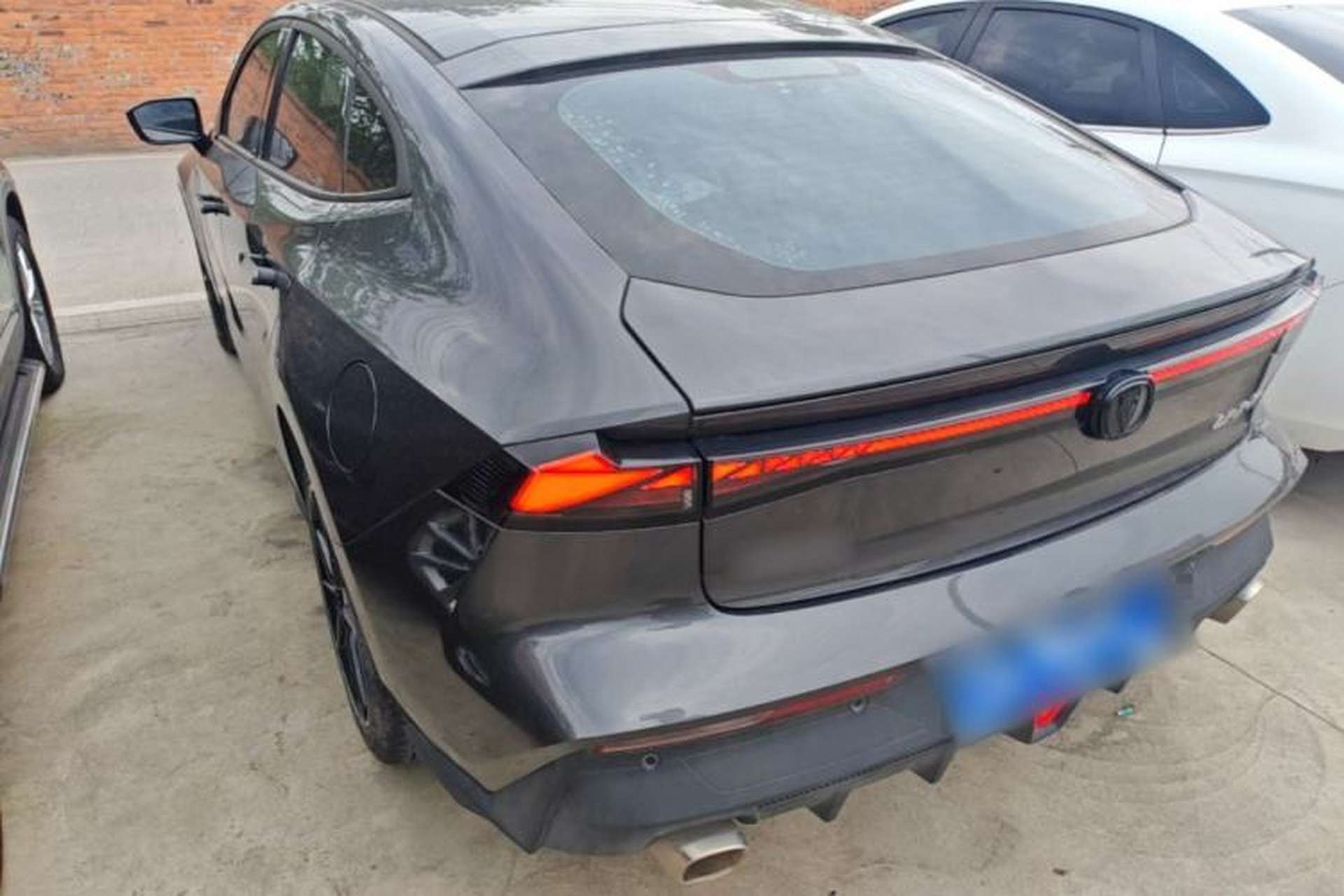 Used CHANGAN UNI-V 2023 1.5T Premium Model Rear Left 45 Deg
