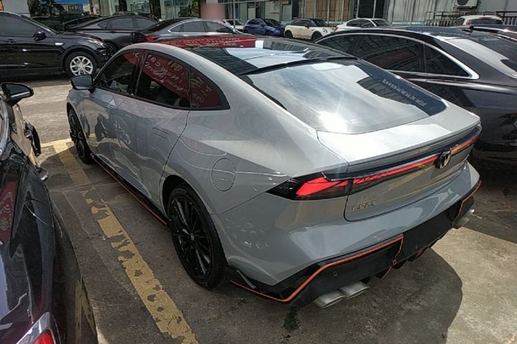 Used CHANGAN UNI-V 2023 1.5T Sport Edition Rear Left 45 Deg