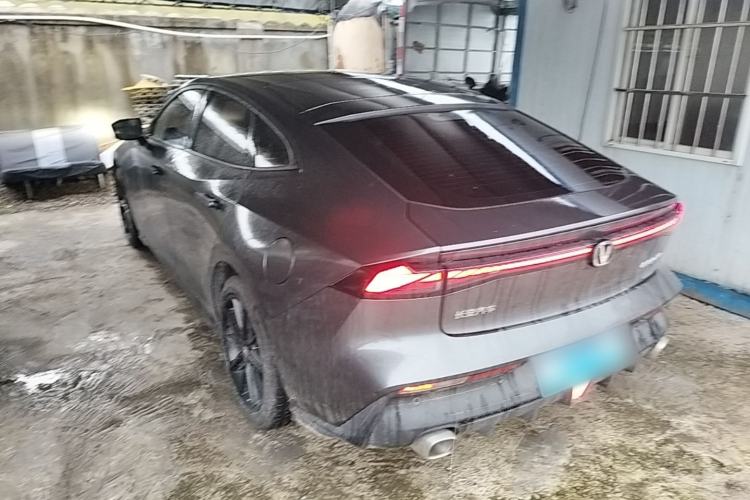 Used CHANGAN UNI-V 2023 1.5T Prestige Model Rear Left 45 Deg