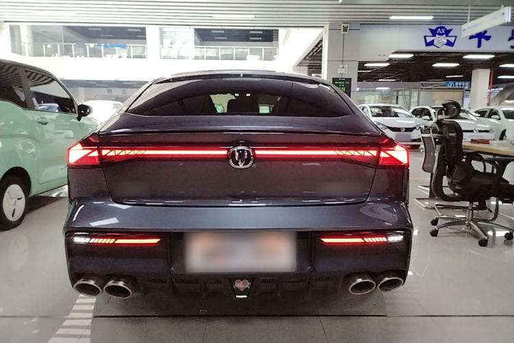 Used CHANGAN UNI-V 2023 1.5T Sport Edition Rear