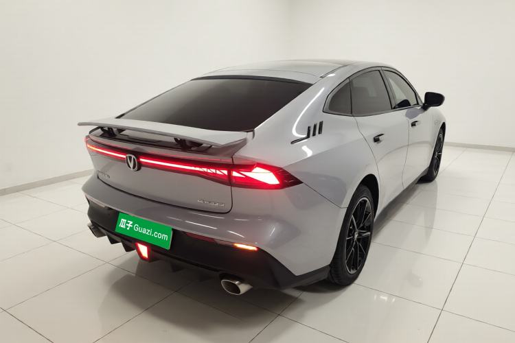 Used CHANGAN UNI-V 2023 1.5T Prestige Model Rear Right 45 Deg