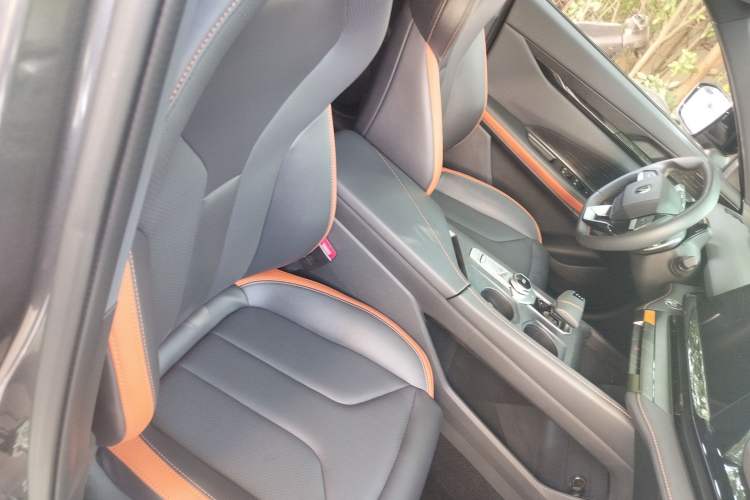 Used CHANGAN UNI-V 2023 1.5T Prestige Model Right Front Seat