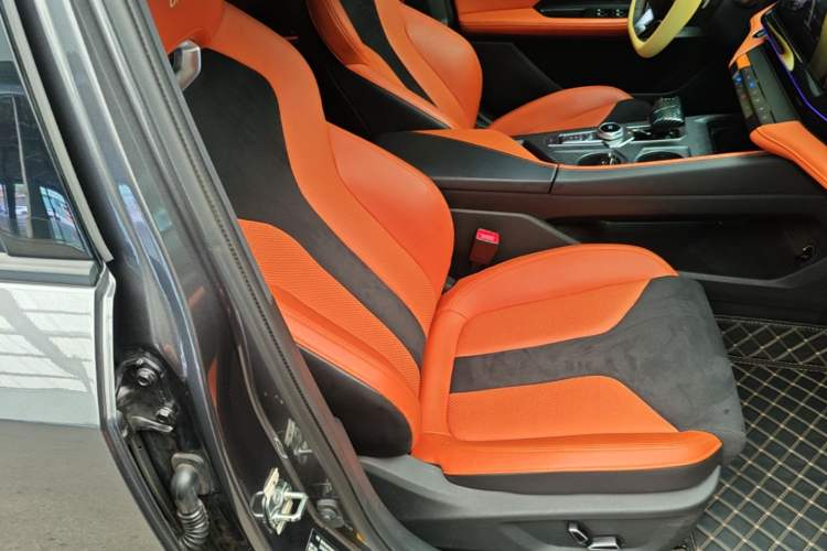 Used CHANGAN UNI-V 2023 1.5T Sport Edition Right Front Seat