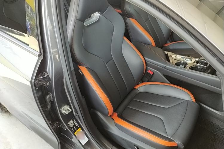 Used CHANGAN UNI-V 2023 1.5T Prestige Model Right Front Seat