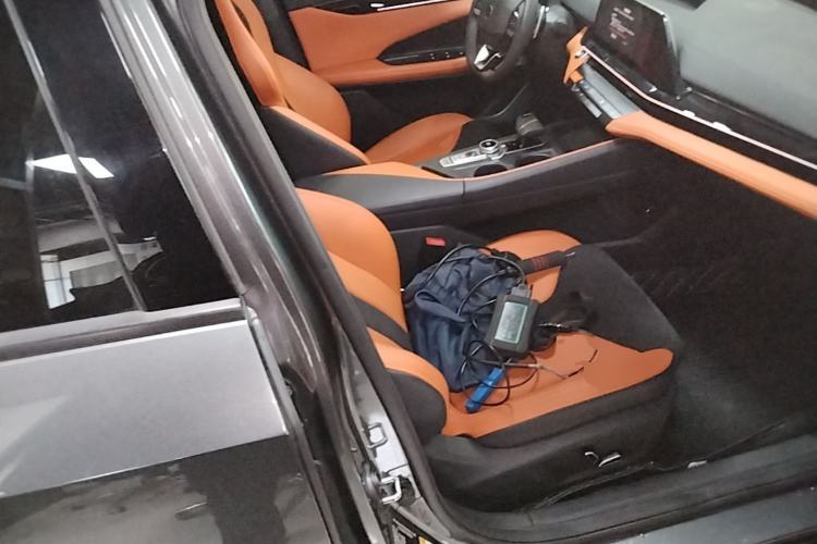 Used CHANGAN UNI-V 2023 1.5T Sport Edition Right Front Seat