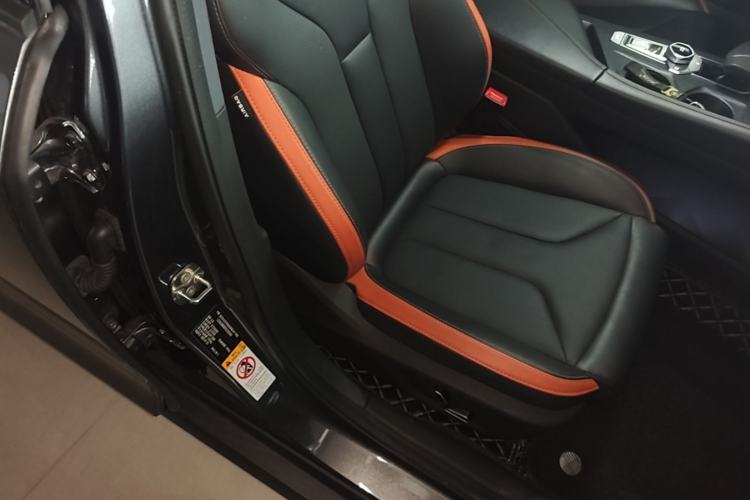 Used CHANGAN UNI-V 2023 1.5T Prestige Model Right Front Seat
