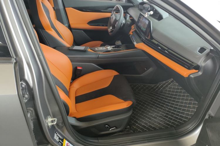 Used CHANGAN UNI-V 2023 2.0T Leading-Speed Edition Right Front Seat