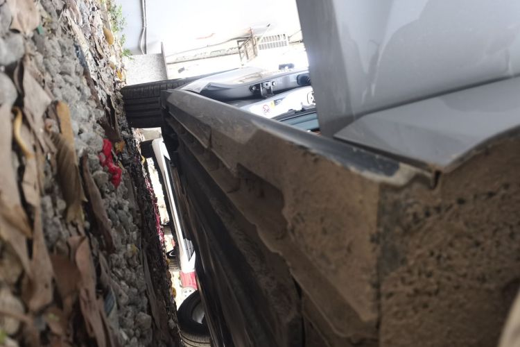Used CHANGAN UNI-V 2023 1.5T Prestige Model Right Side Sill
