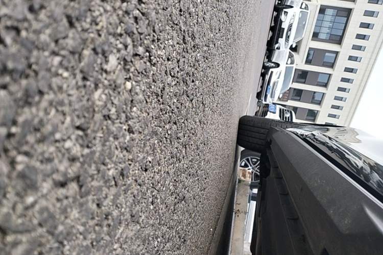 Used CHANGAN UNI-V 2023 1.5T Prestige Model Right Side Sill