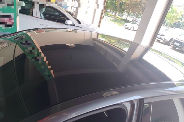 Used CHANGAN UNI-V 2023 1.5T Prestige Model Roof