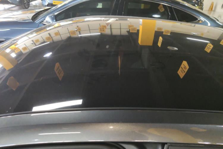 Used CHANGAN UNI-V 2023 1.5T Prestige Model Roof