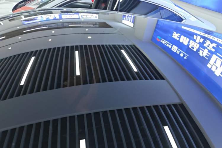 Used CHANGAN UNI-V 2023 1.5T Sport Edition Roof