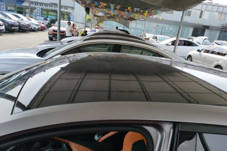 Used CHANGAN UNI-V 2023 2.0T Leading-Speed Edition Roof