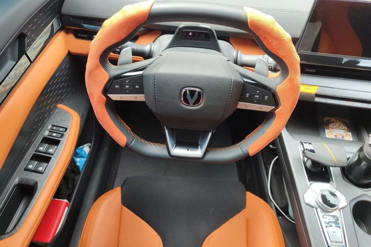 Used CHANGAN UNI-V 2023 1.5T Sport Edition Steering Wheel