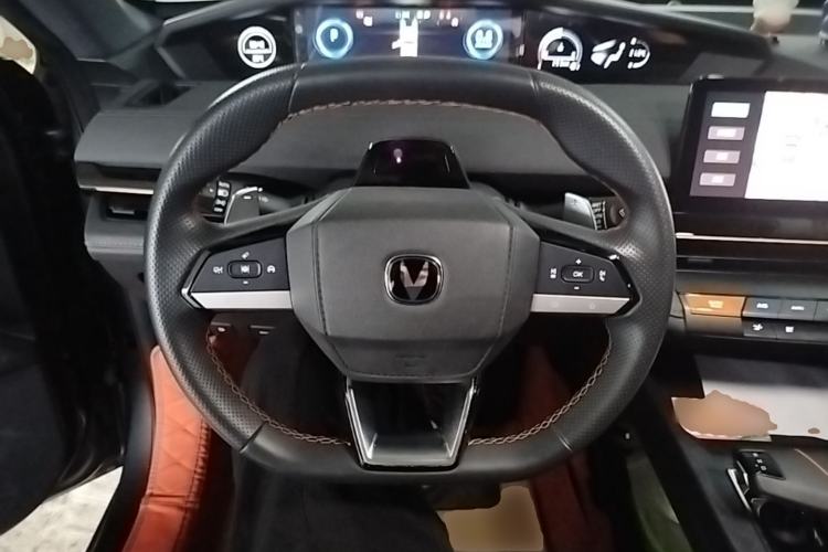 Used CHANGAN UNI-V 2023 1.5T Prestige Model Steering Wheel