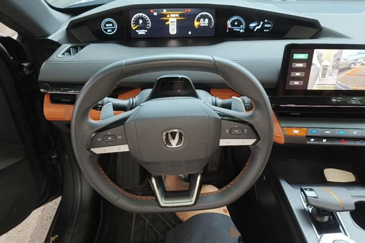 Used CHANGAN UNI-V 2023 2.0T Leading-Speed Edition Steering Wheel