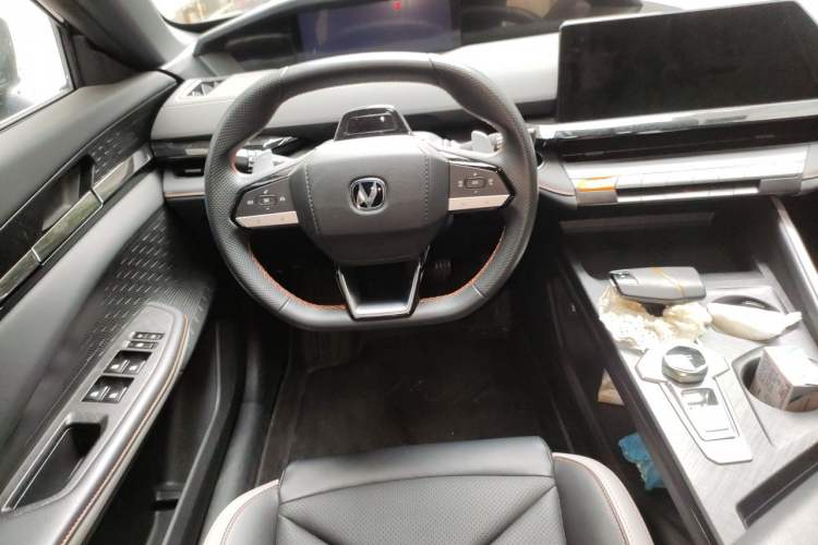 Used CHANGAN UNI-V 2023 1.5T Prestige Model Steering Wheel