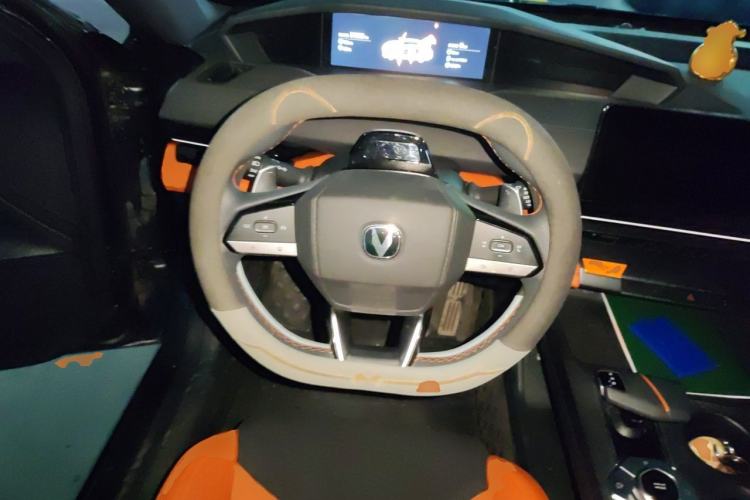 Used CHANGAN UNI-V 2023 2.0T Leading-Speed Edition Steering Wheel