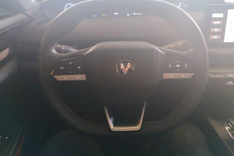 Used CHANGAN UNI-V 2023 1.5T Premium Model Steering Wheel