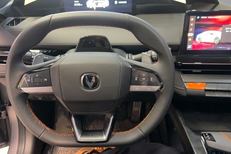 Used CHANGAN UNI-V 2023 2.0T Leading-Speed Edition Steering Wheel
