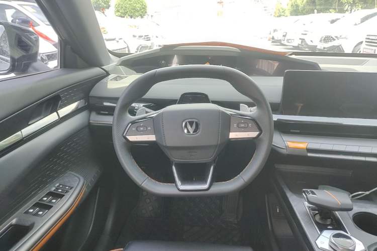 Used CHANGAN UNI-V 2023 1.5T Prestige Model Steering Wheel