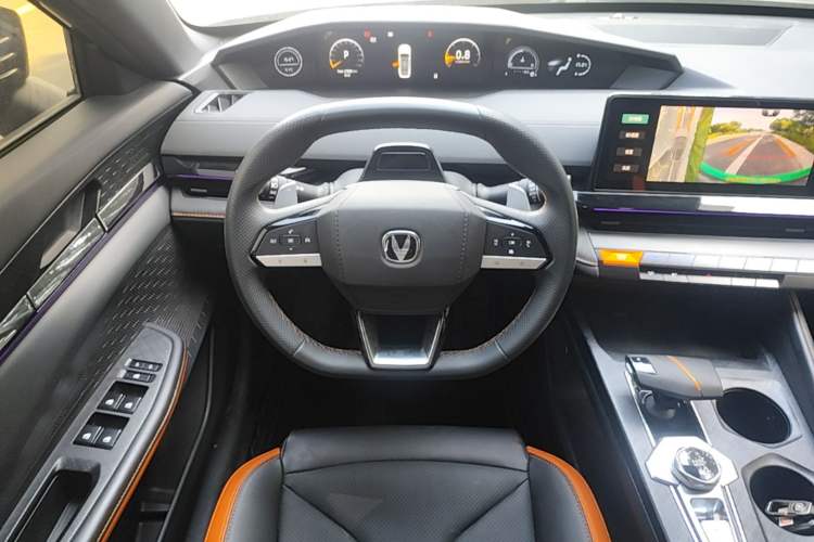 Used CHANGAN UNI-V 2023 1.5T Prestige Model Steering Wheel
