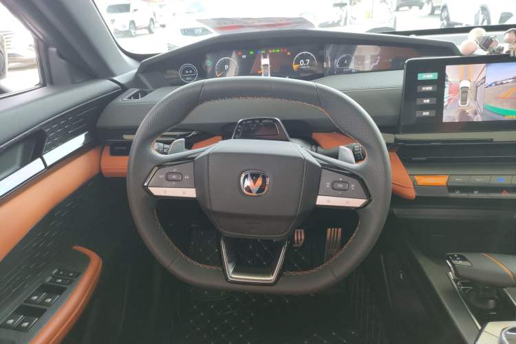 Used CHANGAN UNI-V 2023 2.0T Leading-Speed Edition Steering Wheel