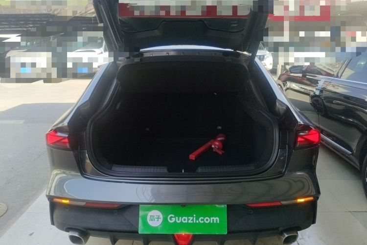 Used CHANGAN UNI-V 2023 1.5T Premium Model Trunk