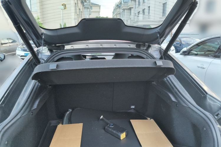 Used CHANGAN UNI-V 2023 1.5T Premium Model Trunk