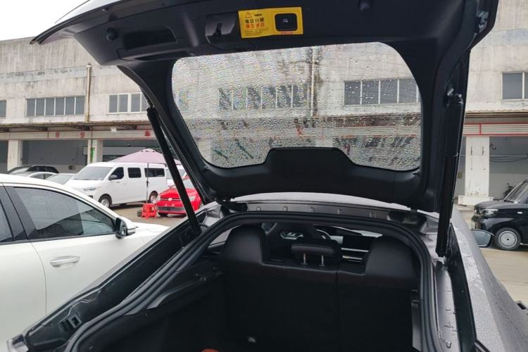 Used CHANGAN UNI-V 2023 1.5T Prestige Model Trunk