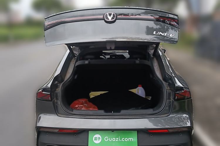Used CHANGAN UNI-V 2023 1.5T Prestige Model Trunk