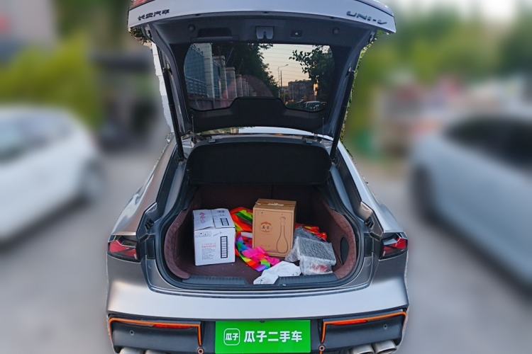 Used CHANGAN UNI-V 2023 2.0T Sport Edition Trunk