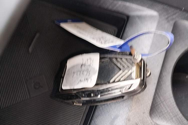 Used CHANGAN UNI-V 2023 1.5T Prestige Model Vehicle Key