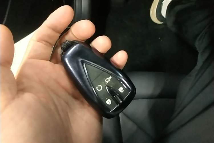 Used CHANGAN UNI-V 2023 1.5T Prestige Model Vehicle Key
