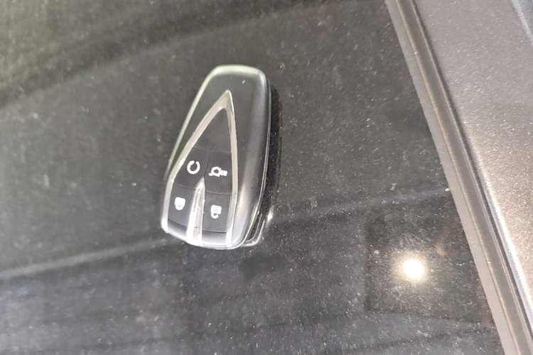 Used CHANGAN UNI-V 2023 1.5T Prestige Model Vehicle Key