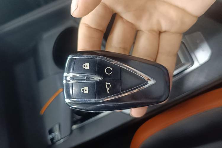 Used CHANGAN UNI-V 2023 1.5T Prestige Model Vehicle Key